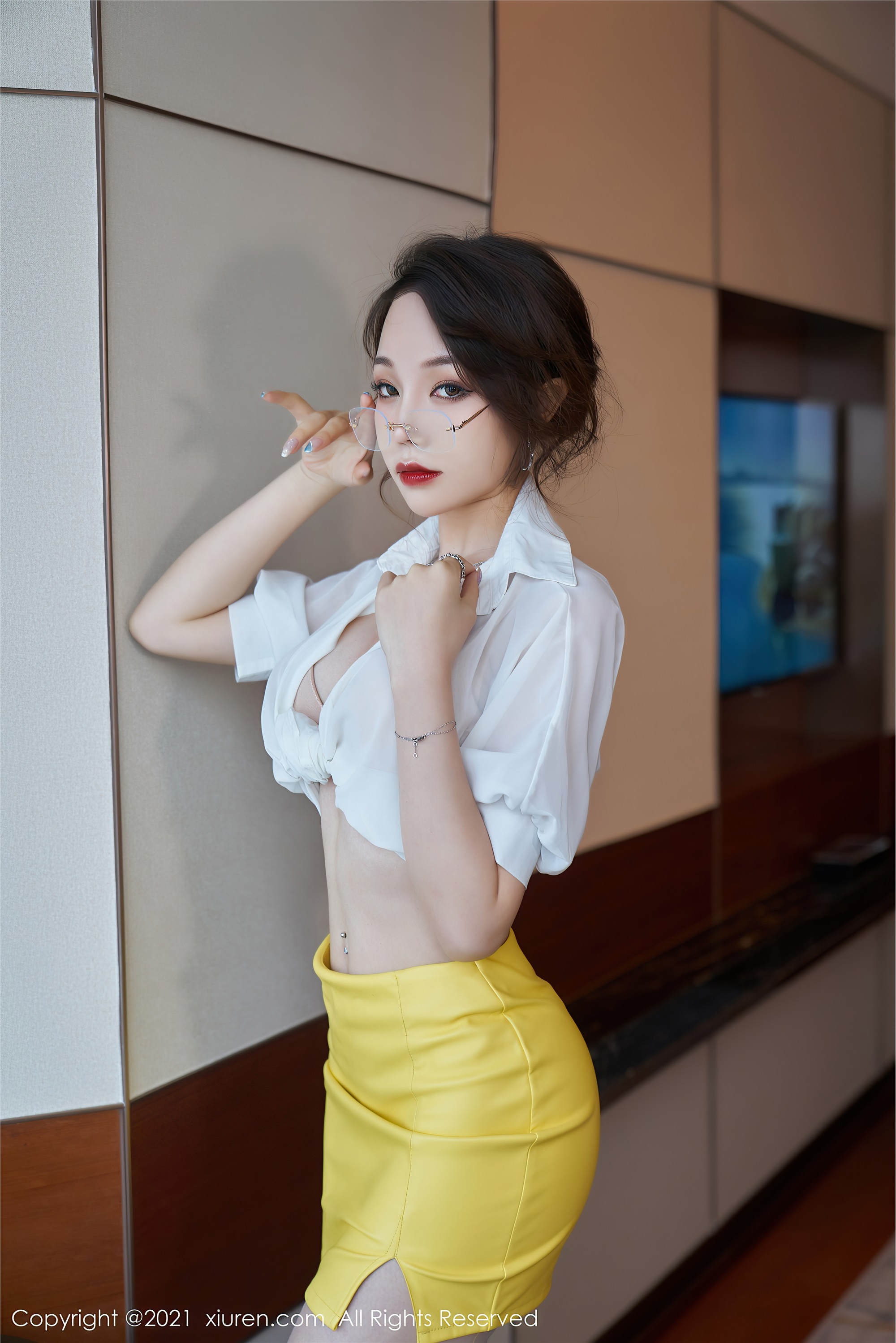 XIUREN秀人网  2021.06.15 No.3543 芝芝Booty